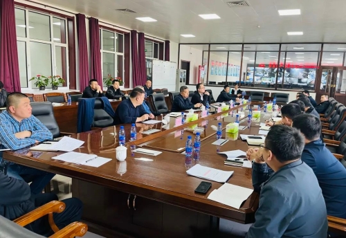 10月9日，，，，，，，，公司党委副书记、副董事长、总经理周旭明